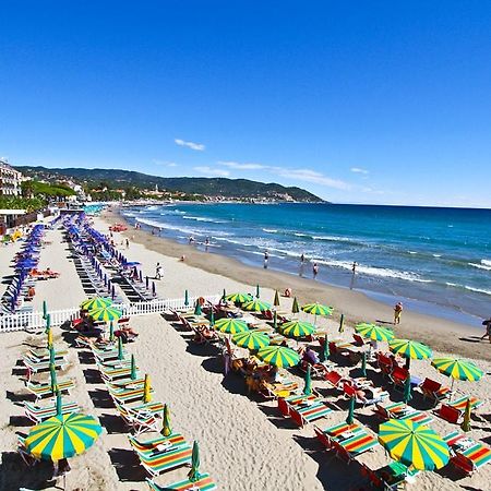 Casa Vacanze Orchidea Διαμέρισμα Ντιάνο Μαρίνα Εξωτερικό φωτογραφία
