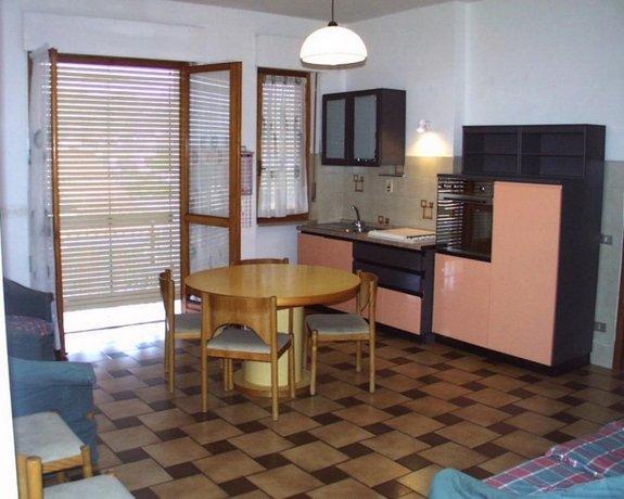 Casa Vacanze Orchidea Διαμέρισμα Ντιάνο Μαρίνα Εξωτερικό φωτογραφία