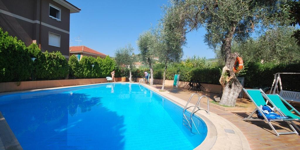 Casa Vacanze Orchidea Διαμέρισμα Ντιάνο Μαρίνα Εξωτερικό φωτογραφία